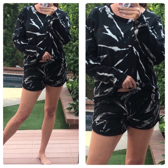 LAST  // CALI TIE DYE SHORTS - Picture 2 of 7